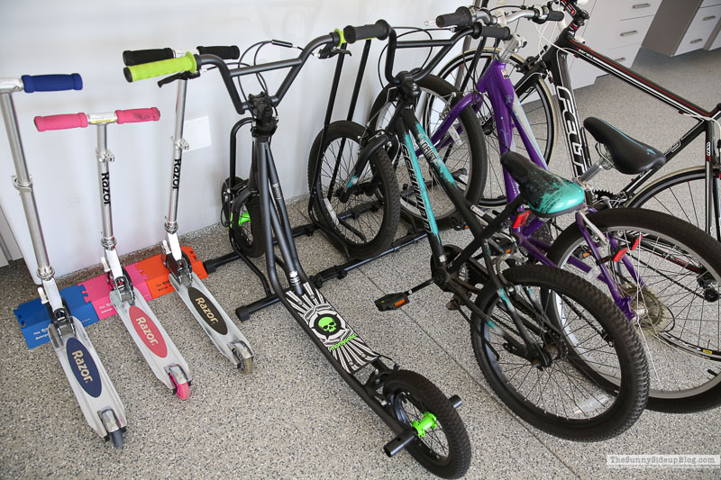 Organized Bikes (Sunny Lifestyles)