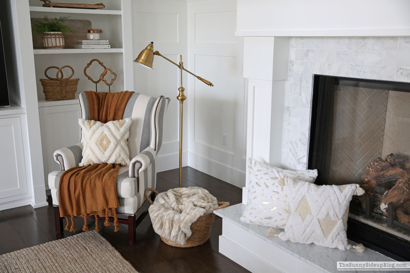 Fall decor and new barstools (Sunny Lifestyles)
