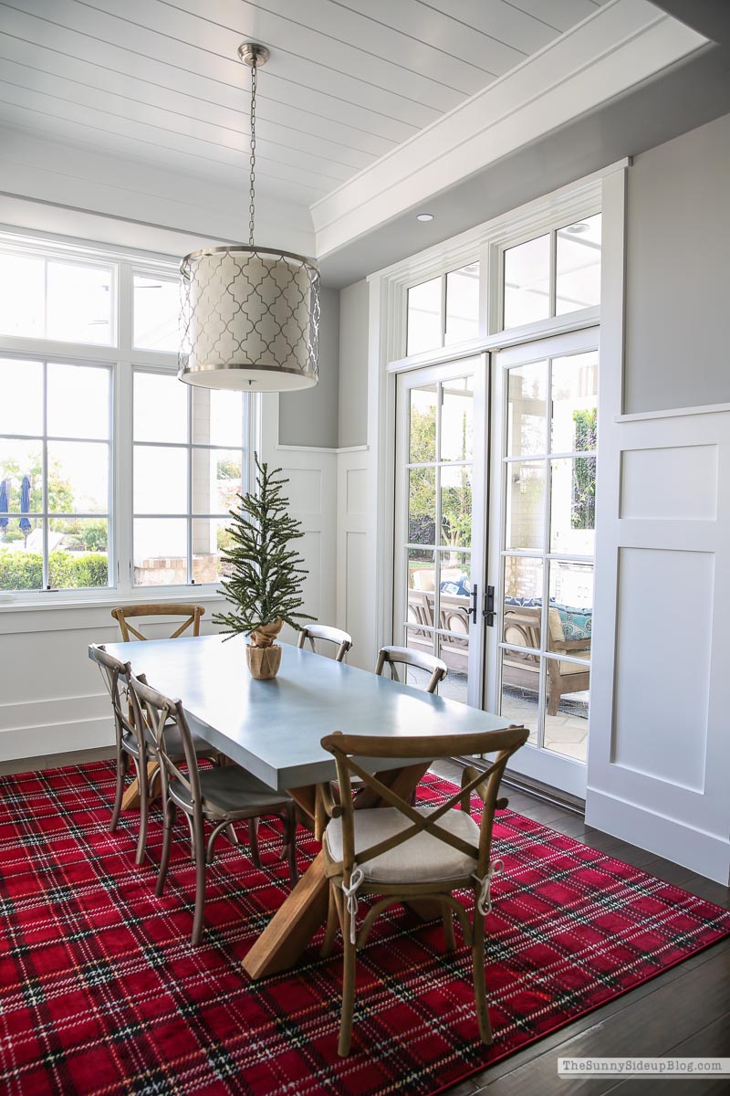 Christmas rug (Sunny Lifestyles)