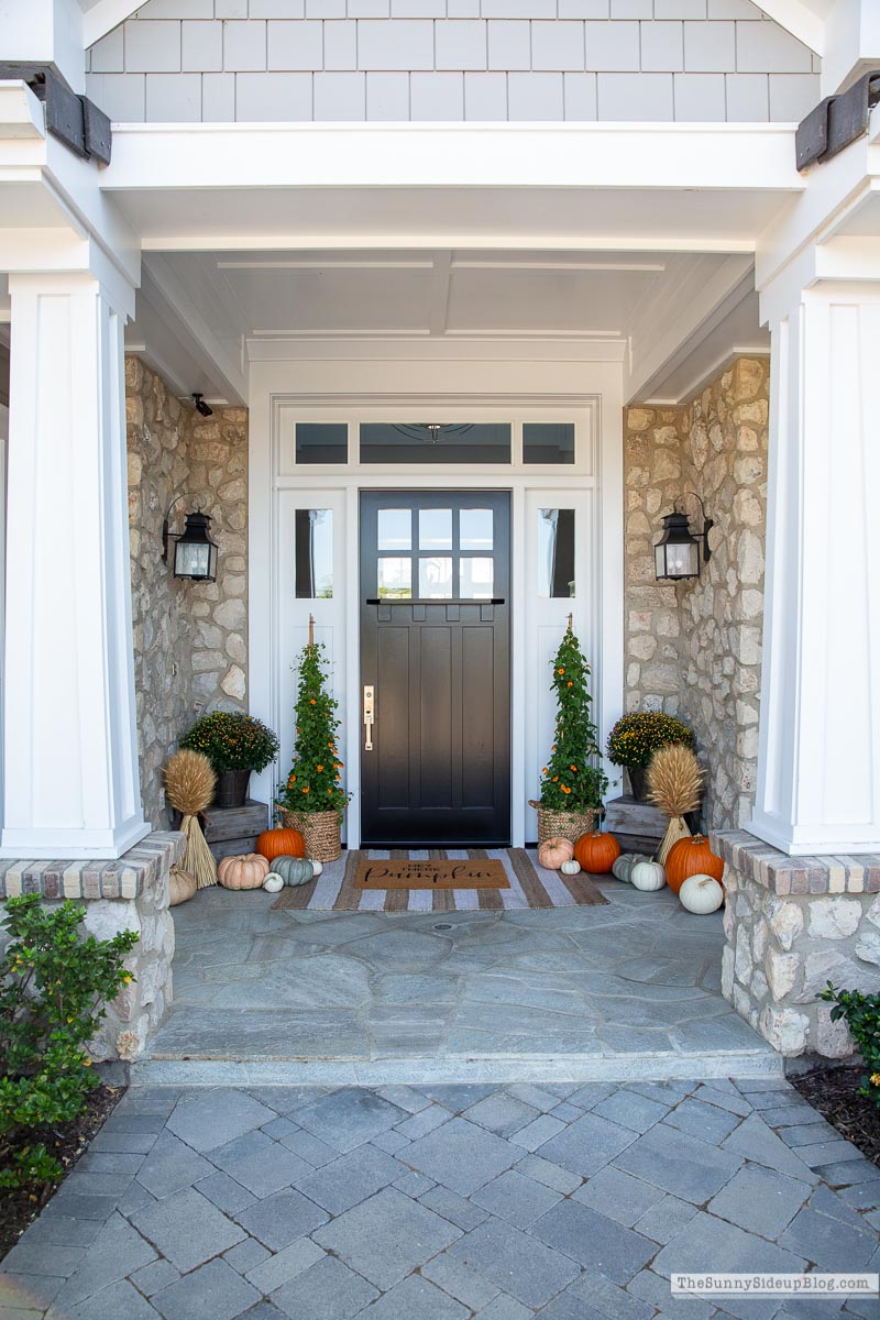 Fall Front Porch (Sunny Lifestyles)