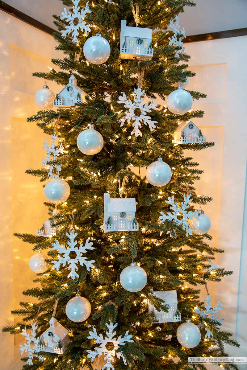 Stair Landing Tree (Sunny Lifestyles) 
