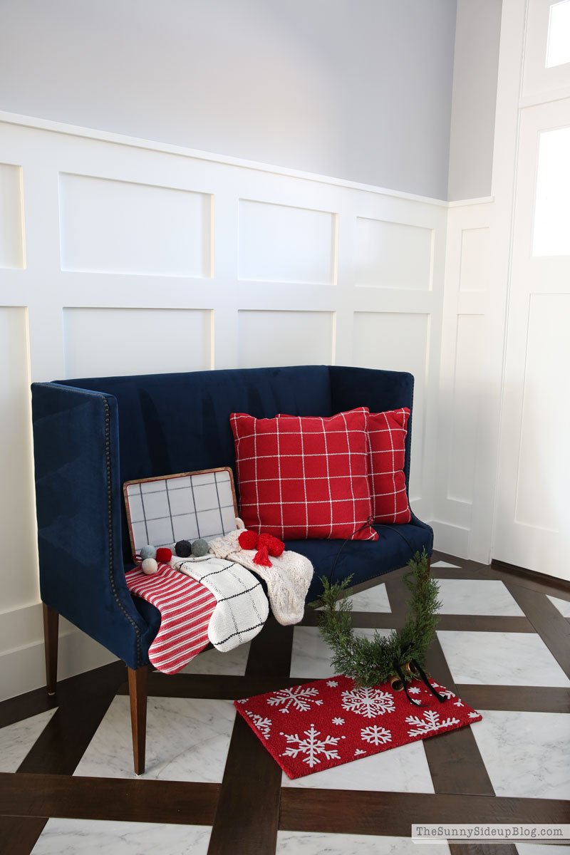 Christmas Decor (Sunny Lifestyles)
