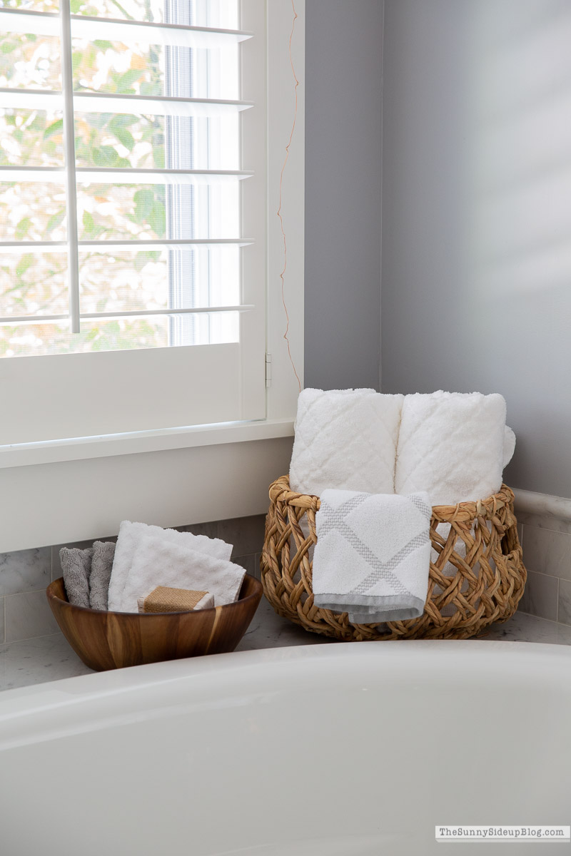 Self Care Routine (Sunny Lifestyles)