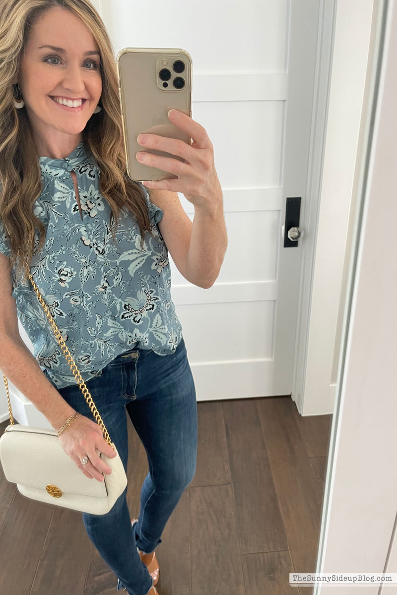Spring fashion (Sunny Lifestyles)