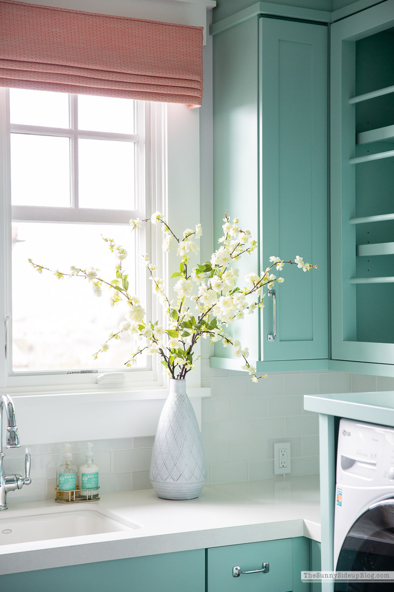 Laundry Room Re-fresh (Sunny Lifestyles)