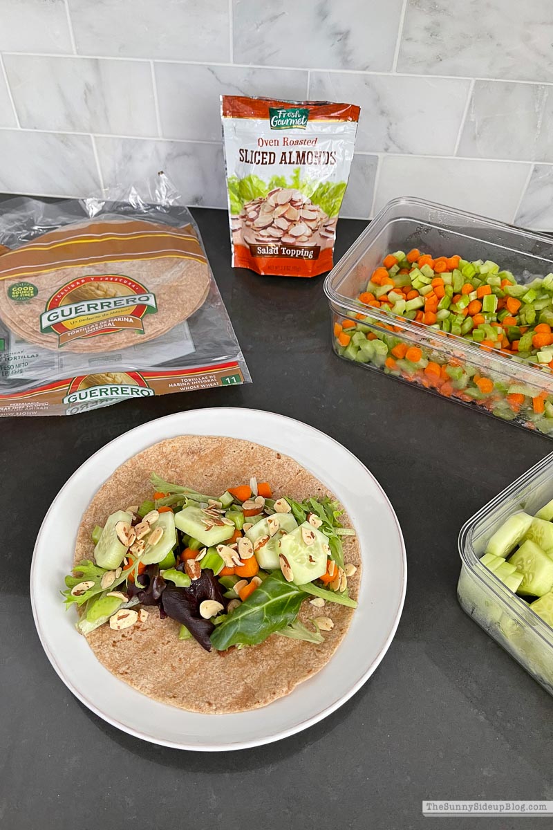 Healthy Lunch (Sunny Lifestyles)