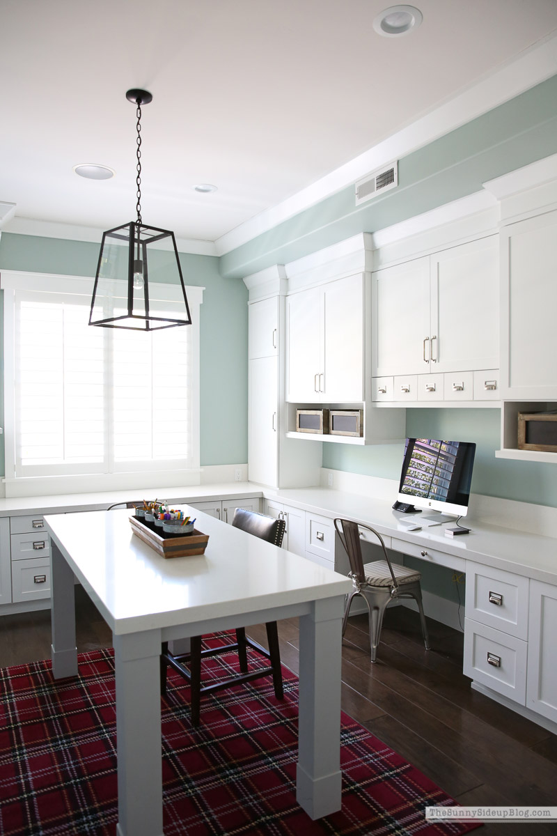 Office paint/decor (Sunny Lifestyles)