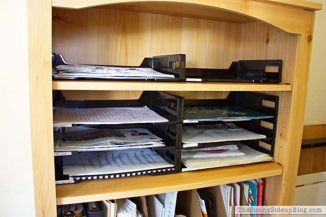 Home office and paper organization (Sunny Lifestyles)