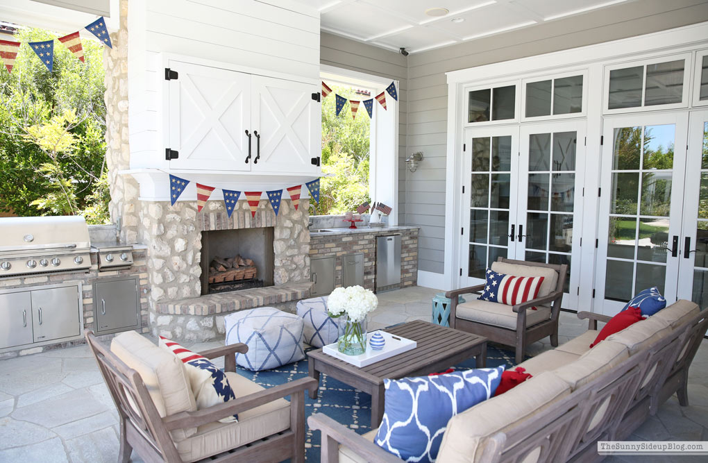 Patriotic Decor Ideas (Sunny Lifestyles)