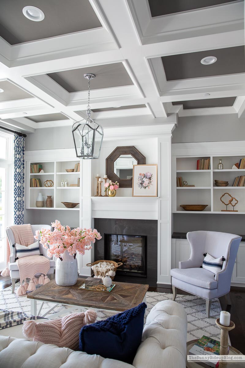 Spring Living Room (Sunny Lifestyles)