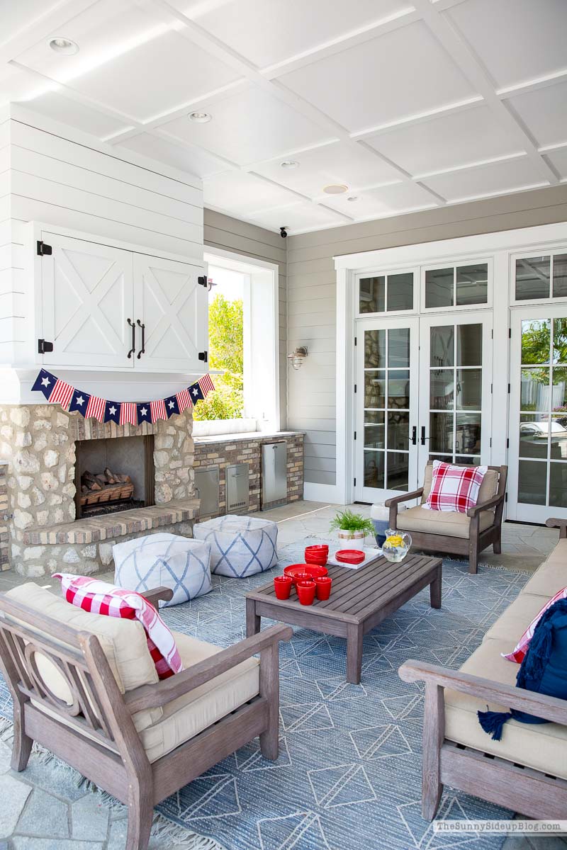 4th of July decor (Sunny Lifestyles)