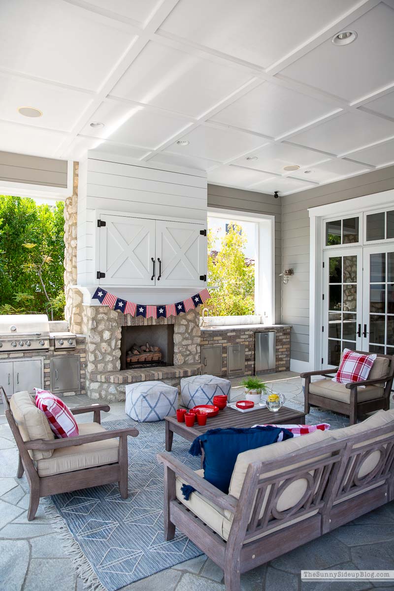 4th of July decor (Sunny Lifestyles)
