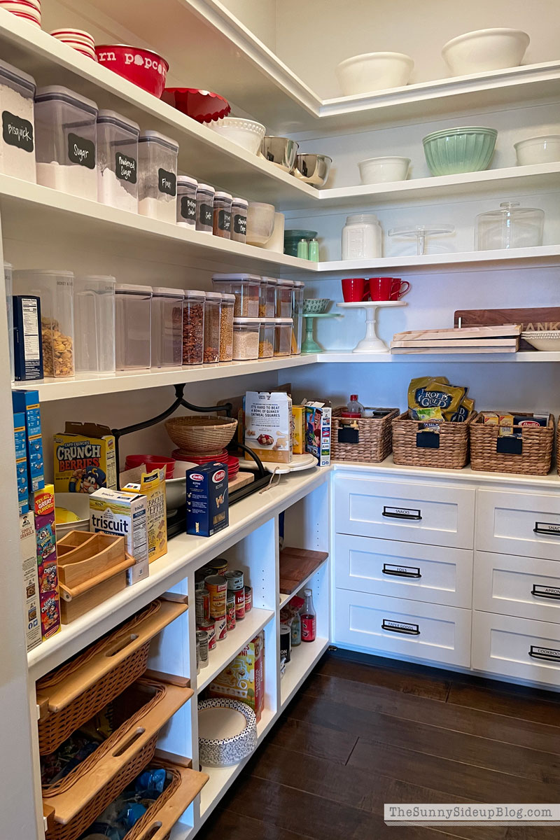 Pantry Organization Summer Re-fresh (Sunny Lifestyles)