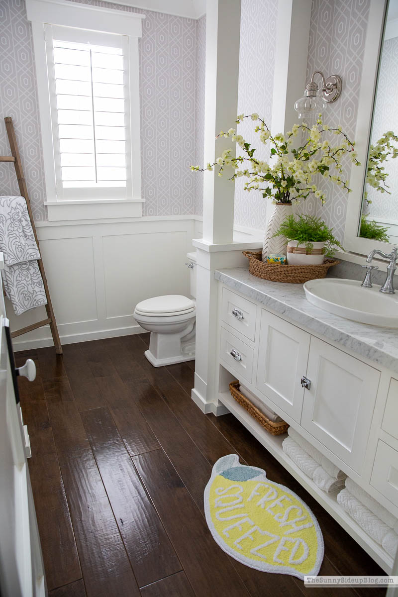 Home decor favorites (Sunny Lifestyles)