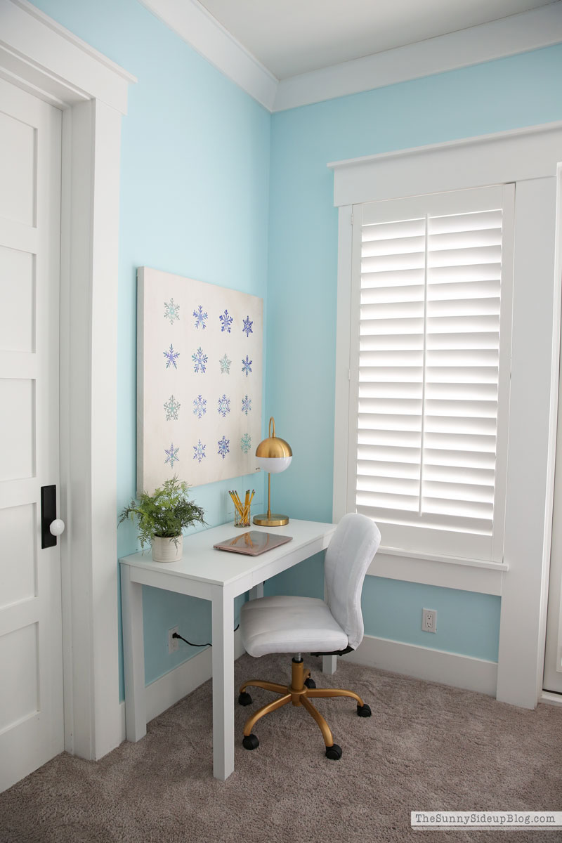 Home decor favorites (Sunny Lifestyles)