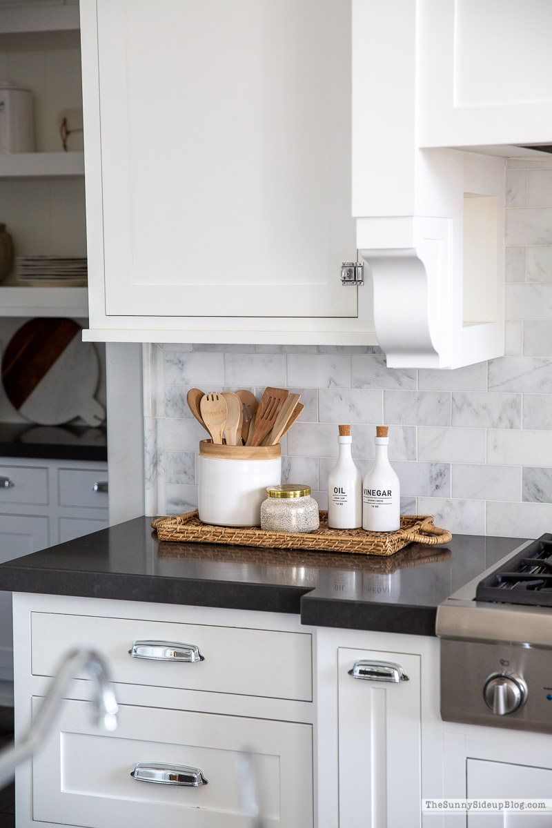 Fall Kitchen (Sunny Lifestyles)