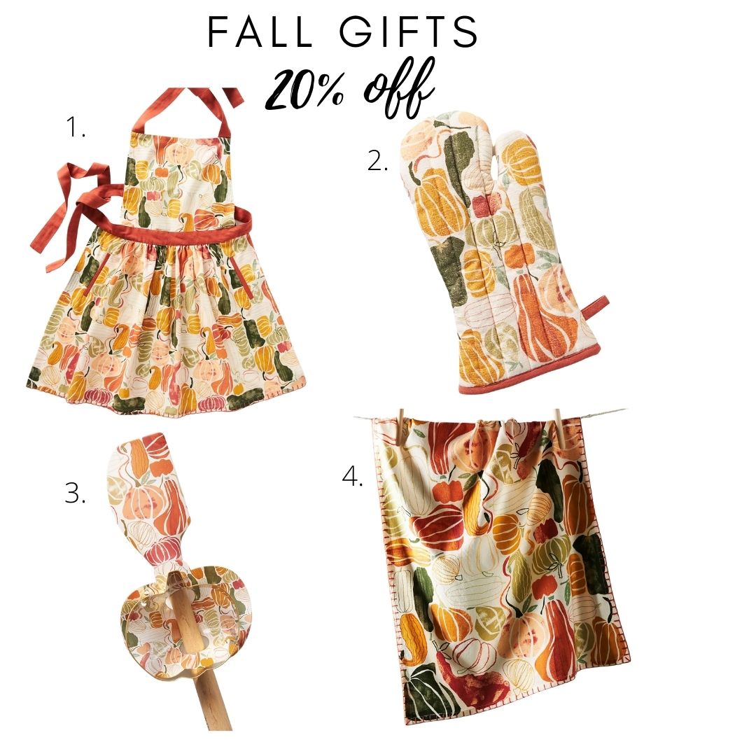 Fall powder bathroom (Sunny Lifestyles)