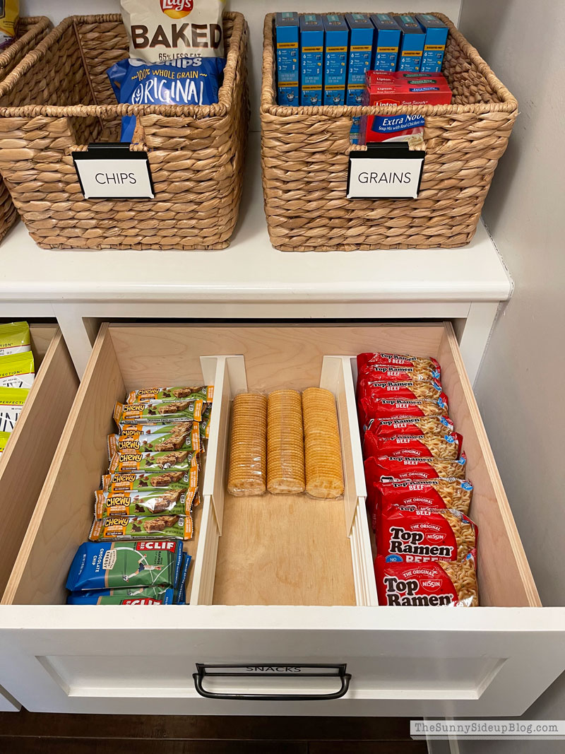 Pantry Organization (Sunny Lifestyles)