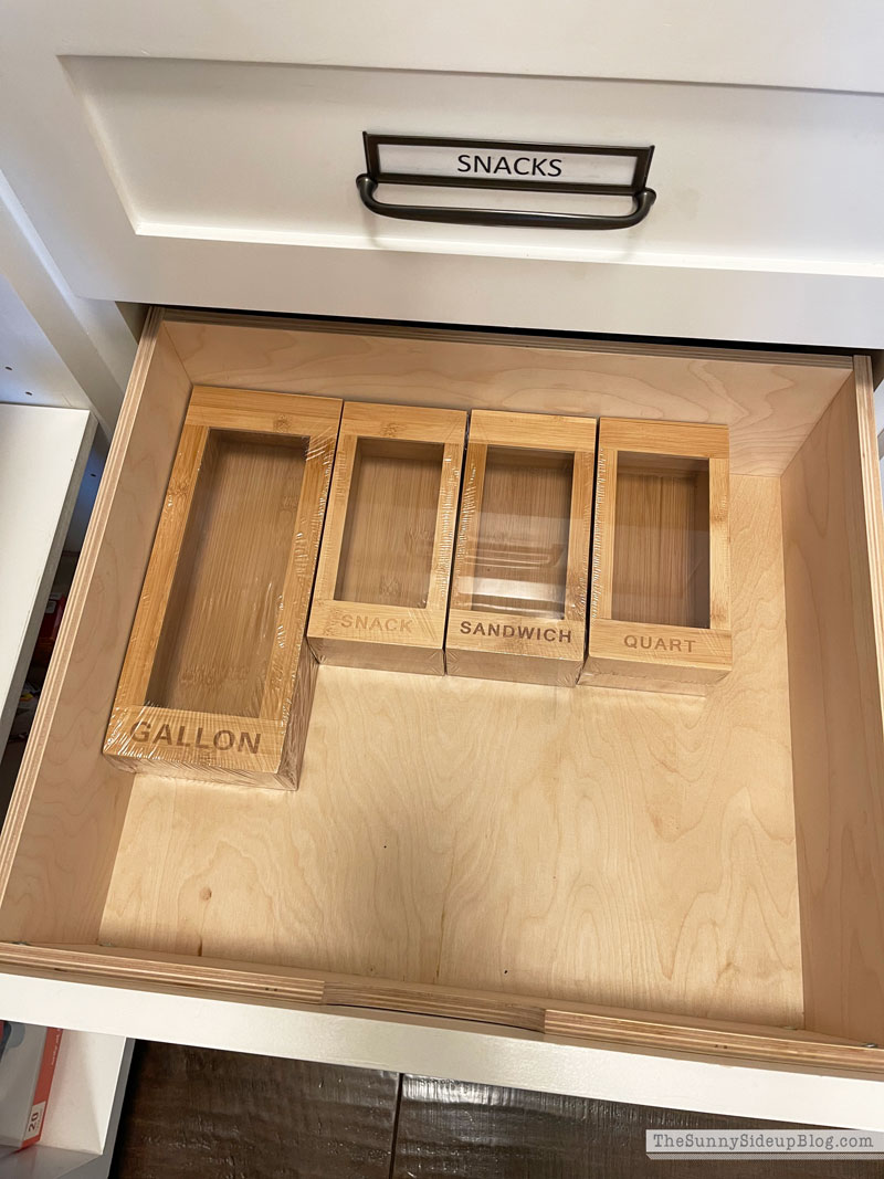 Pantry Organization (Sunny Lifestyles)