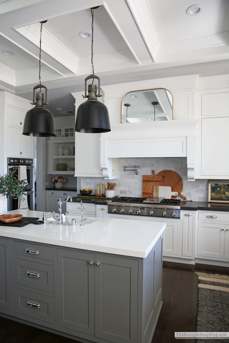kitchen styling (Sunny Lifestyles)