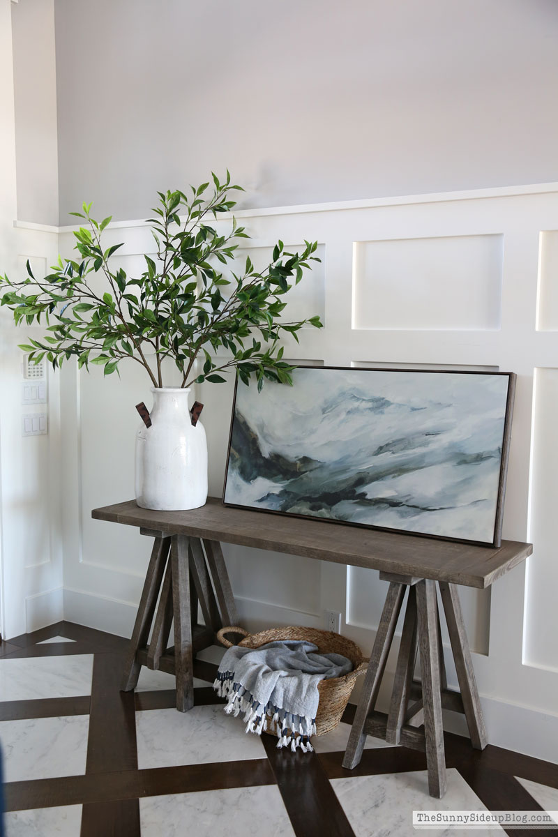 Spring Entry (Sunny Lifestyles)