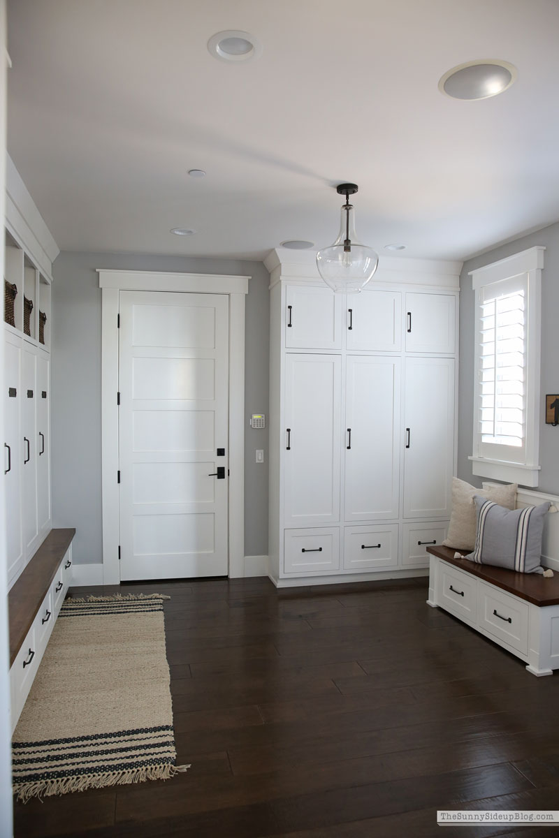 Get organized (Sunny Lifestyles)