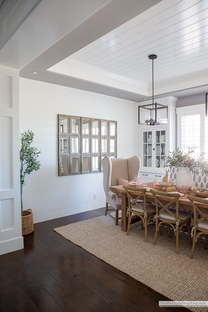 Easter Table (Sunny Lifestyles)