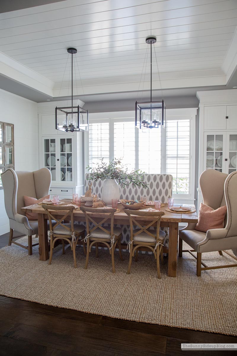 Easter Table (Sunny Lifestyles)