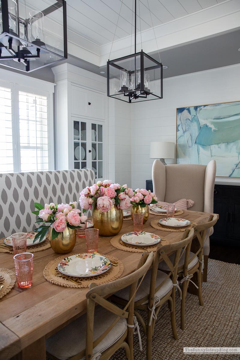 Spring Cleaning Tips (Sunny Lifestyles)