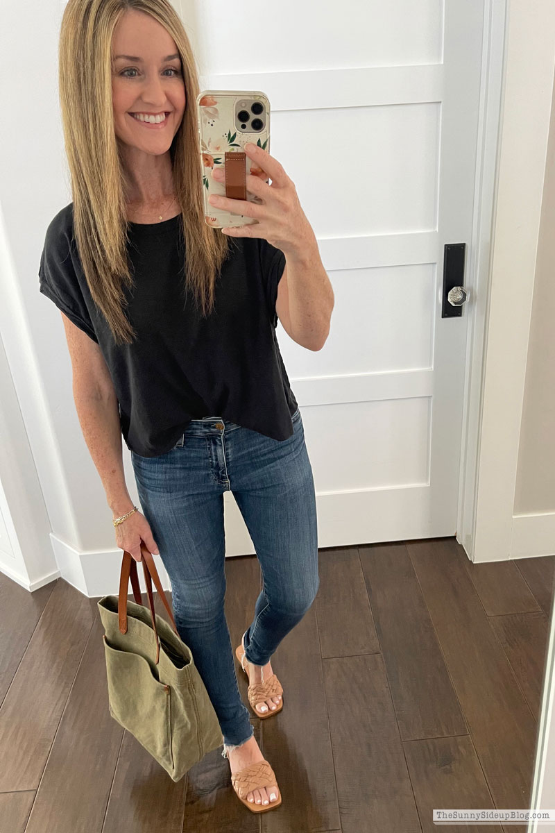 Summer Favorites (Sunny Lifestyles)