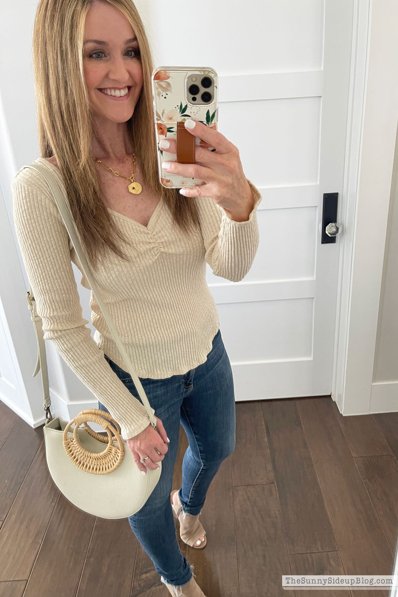 Summer Fashion (Sunny Lifestyles)