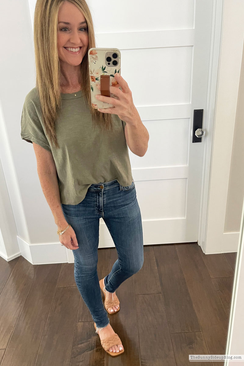 Summer Favorites (Sunny Lifestyles)