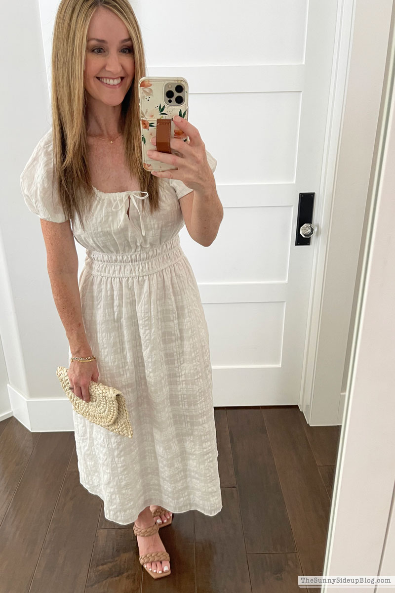 Summer Fashion (Sunny Lifestyles)