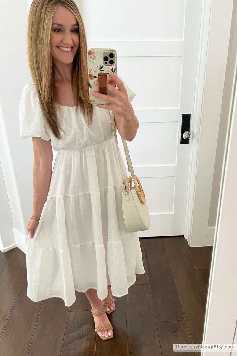 Summer Fashion (Sunny Lifestyles)