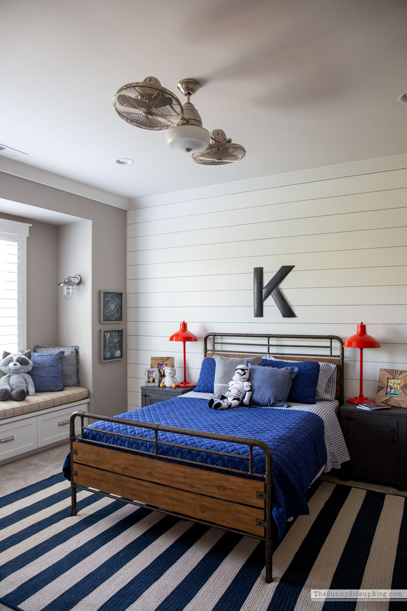 Boys Summer Bedroom (Sunny Lifestyles)