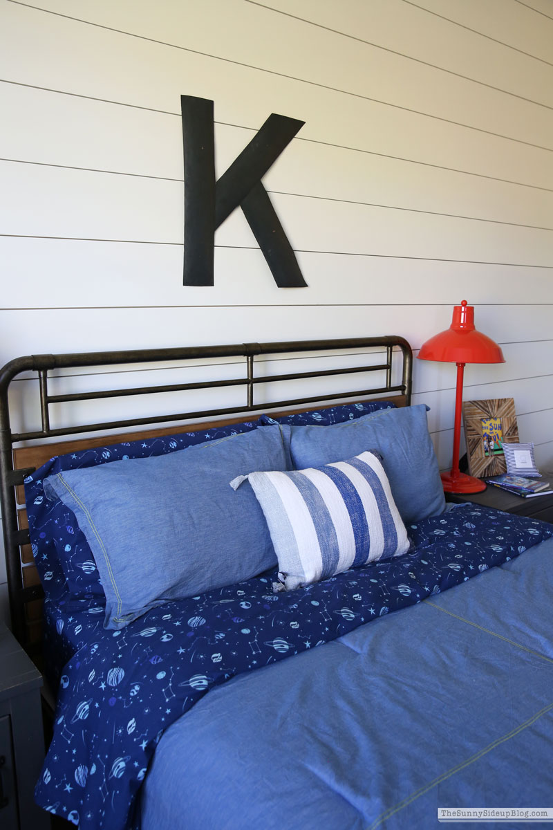 Boys Summer Bedroom (Sunny Lifestyles)
