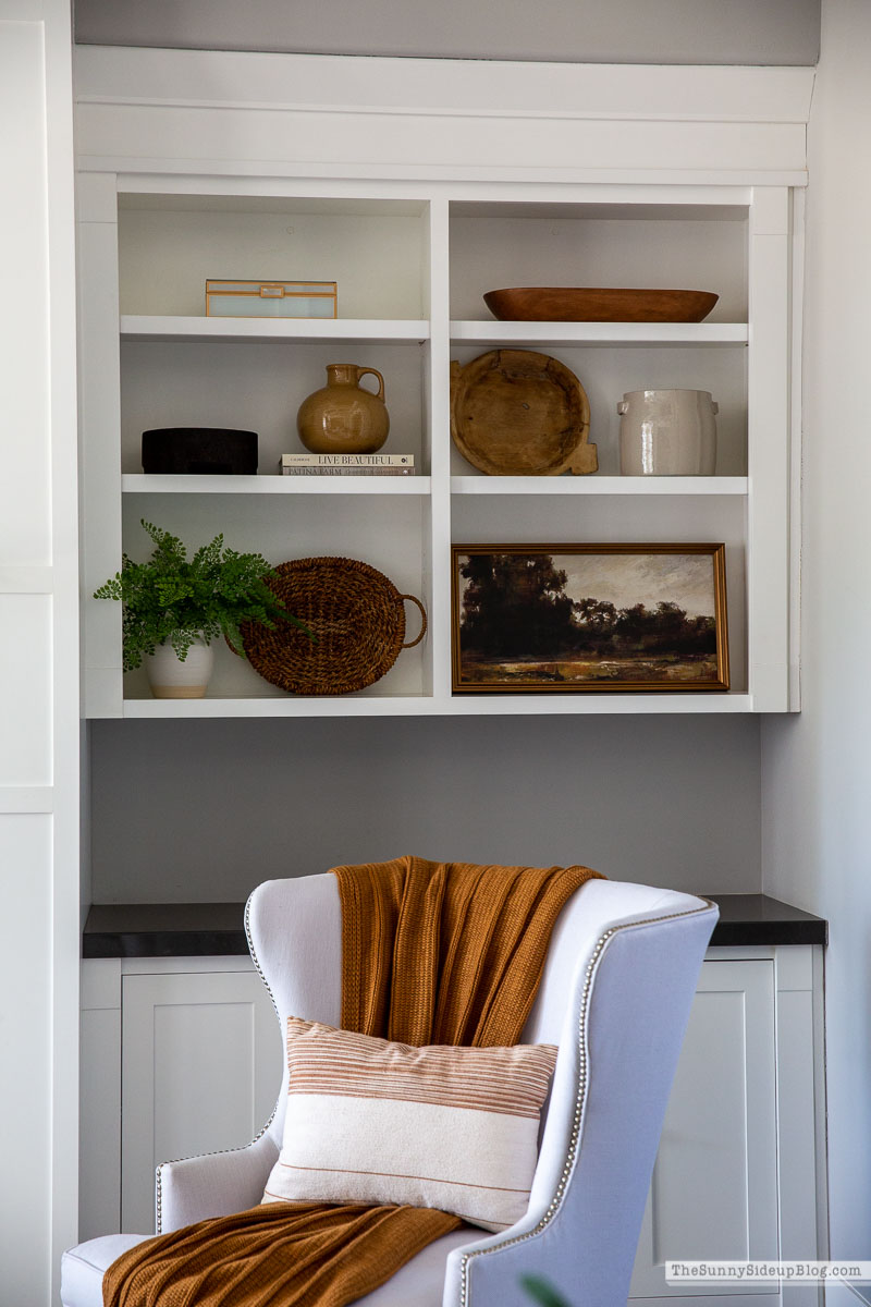 Fall Living Room (Sunny Lifestyles)