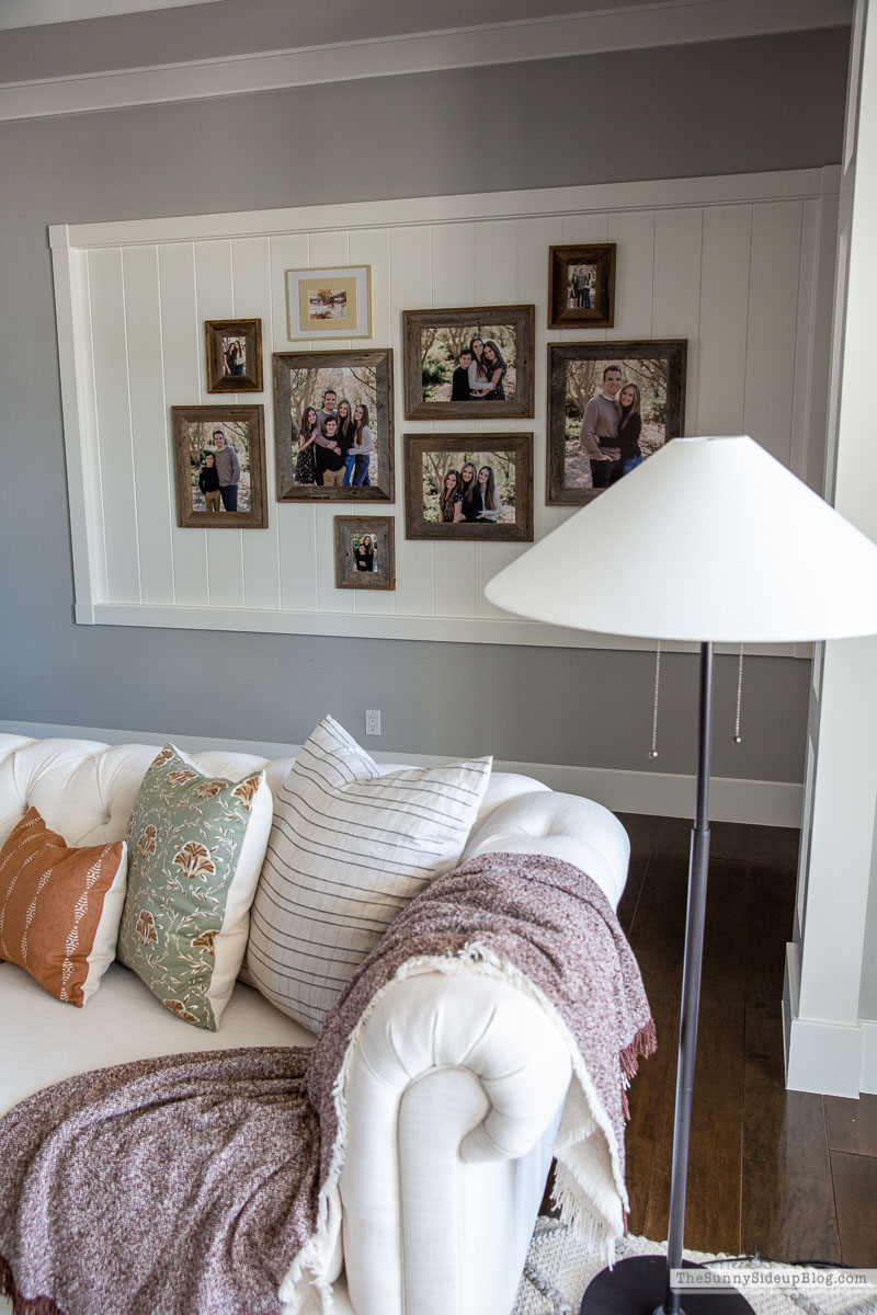 Fall Living Room (Sunny Lifestyles)