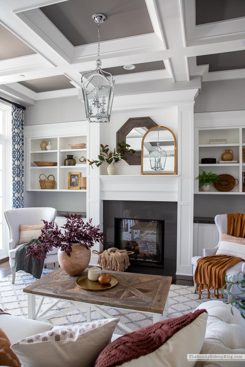 Fall Living Room (Sunny Lifestyles)