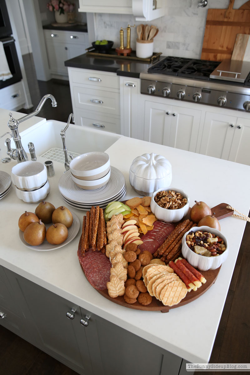 Fall Charcuterie Board (Sunny Lifestyles)