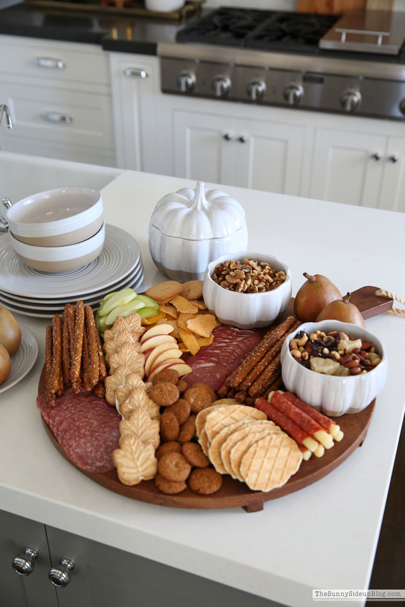 Fall Charcuterie Board (Sunny Lifestyles)