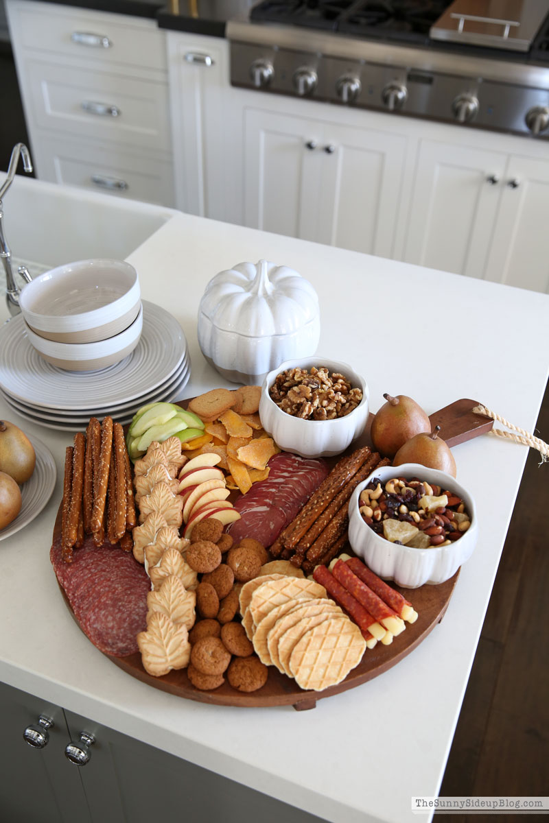 Fall Charcuterie Board (Sunny Lifestyles)