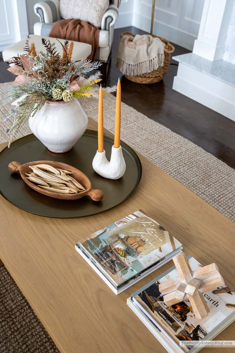 Fall Family Room (Sunny Lifestyles)