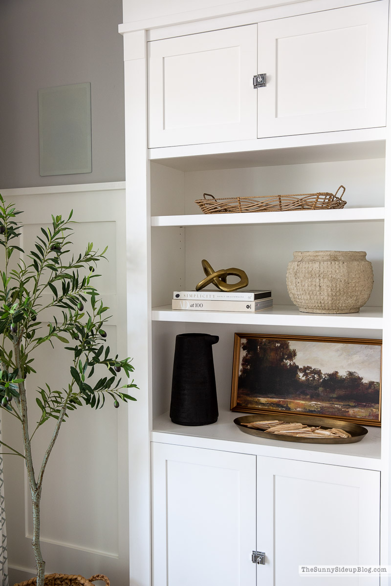 Fall Family Room (Sunny Lifestyles)
