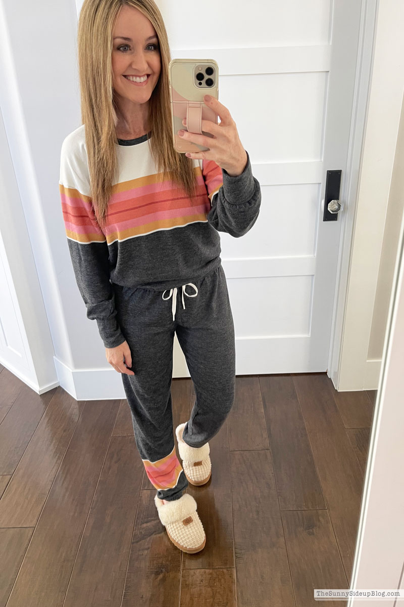 Fall Fashion (Sunny Lifestyles)