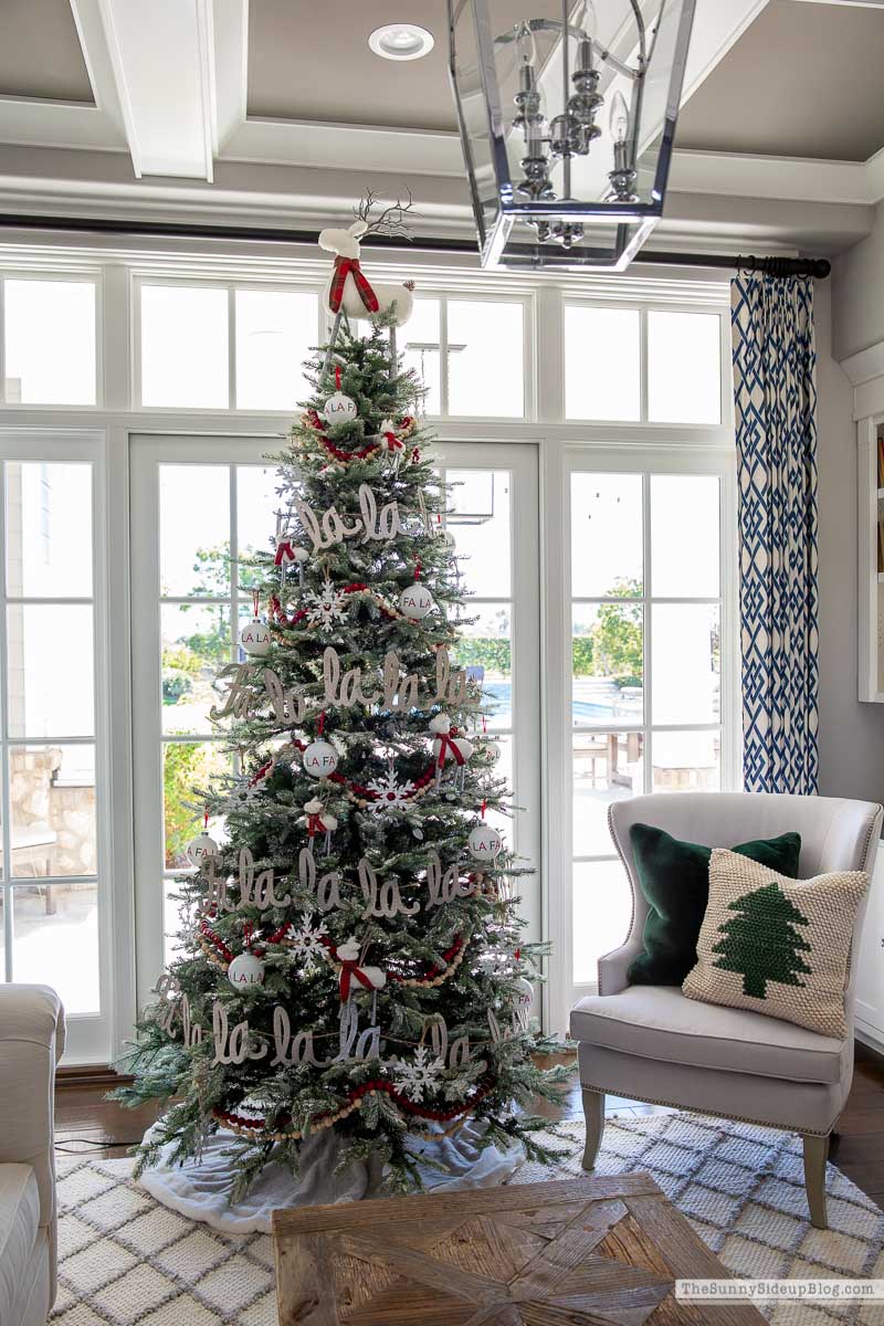 Christmas Prep (Sunny Lifestyles)