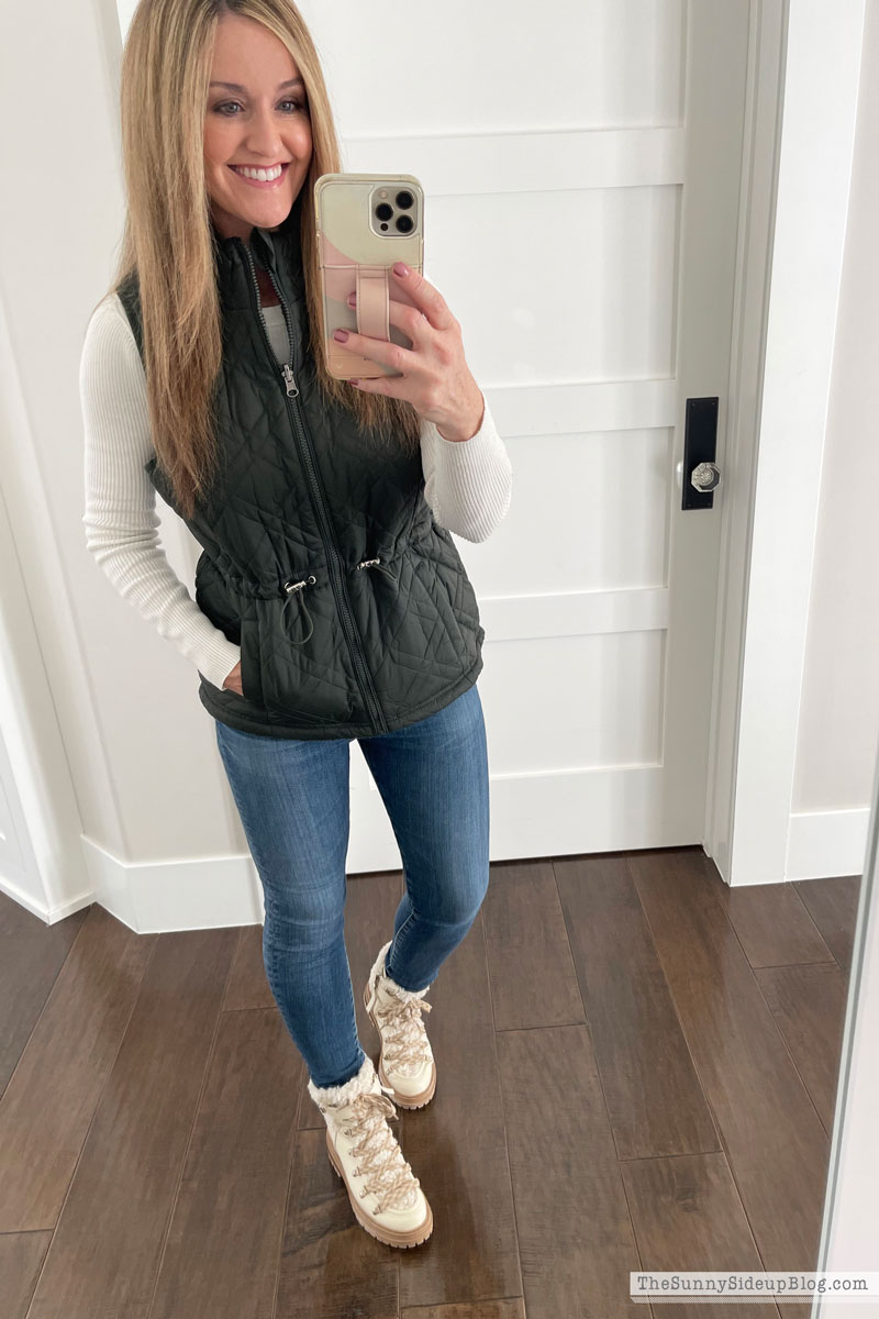 Winter Fashion (Sunny Lifestyles)