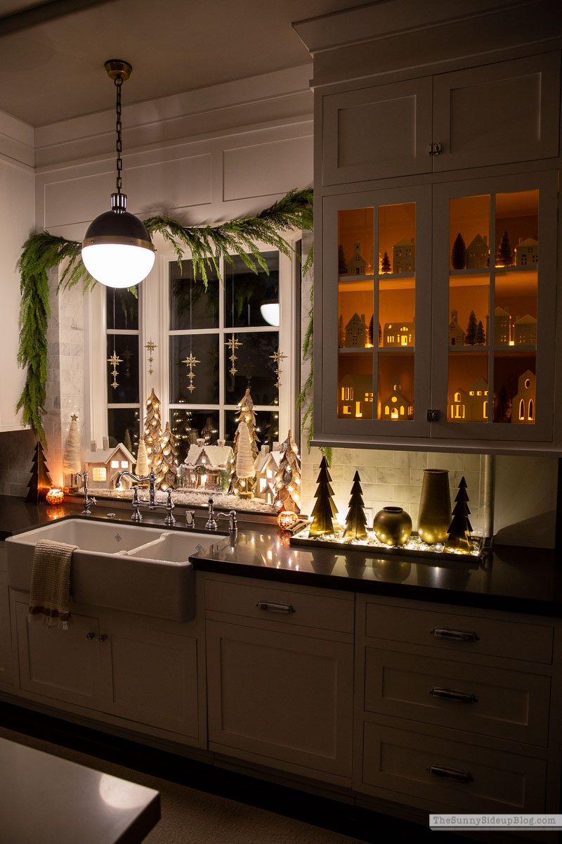 Christmas in the Kitchen (Sunny Lifestyles)