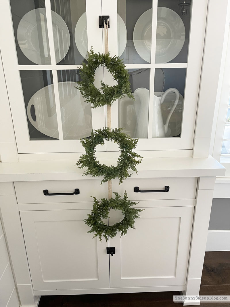 Christmas Prep (Sunny Lifestyles)