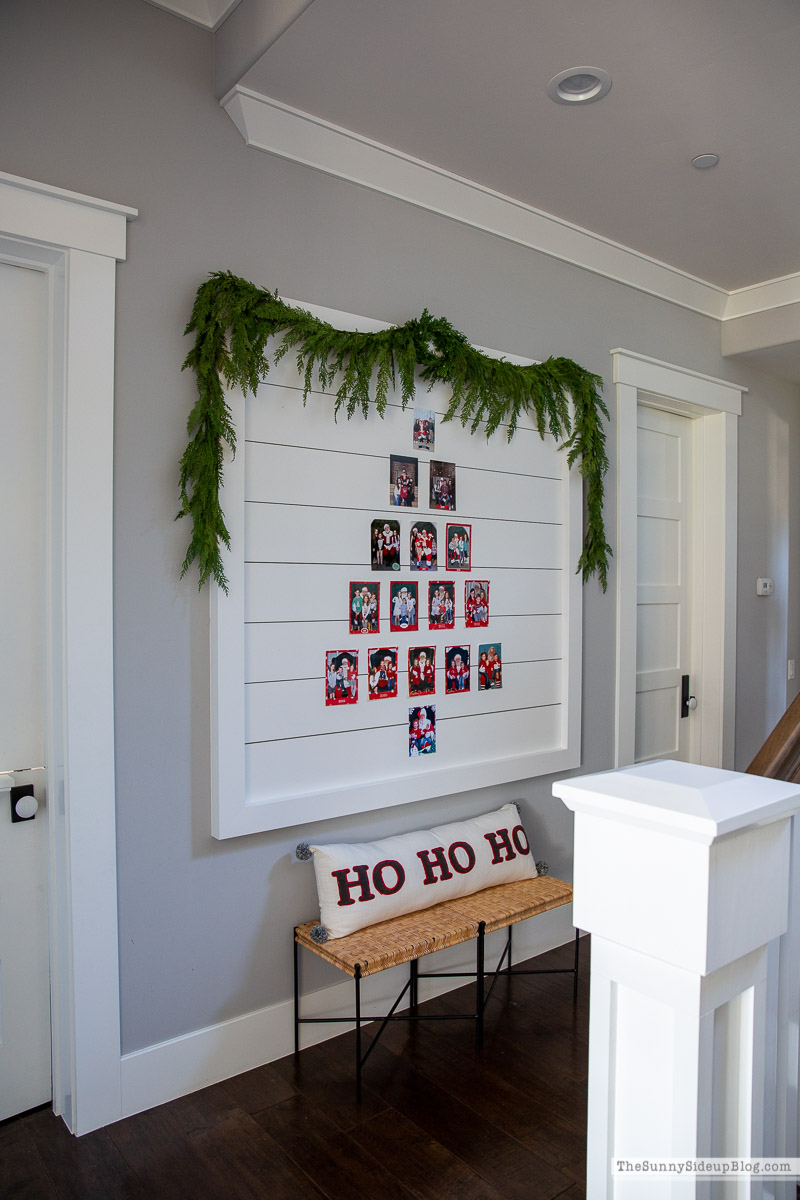 Santa Picture Wall (Sunny Lifestyles)